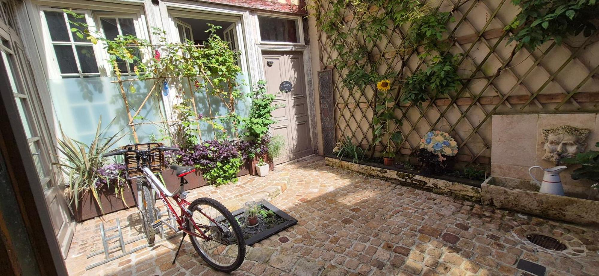 Atelier Des Glycines, Troyes Bouchon De Champagne, Sublime Site Patrimonial Exterior foto